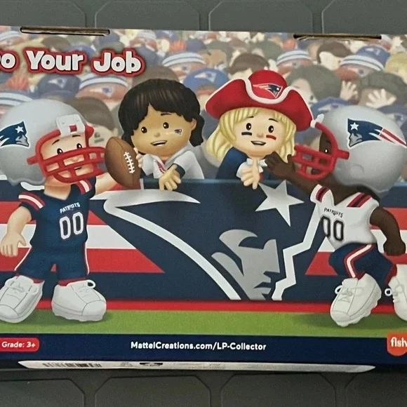 Fisher Price NFL Little People Collector New England Patriots Set NEW - Picture 4 of 5